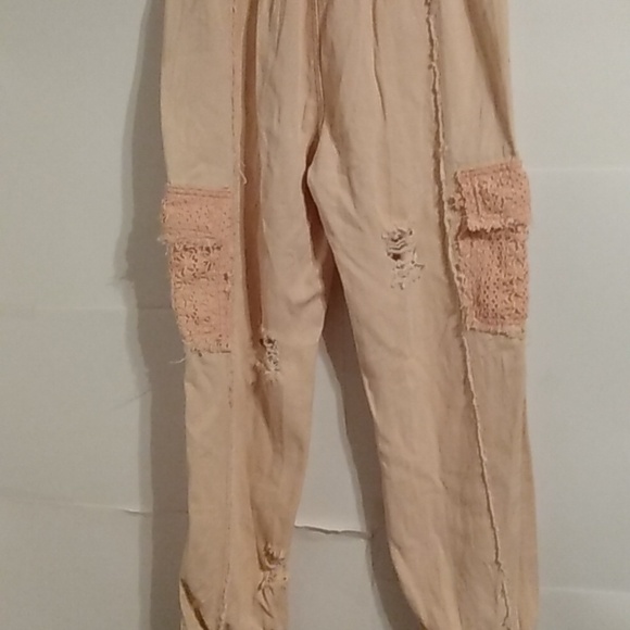 Pol Distressed Boho Pink Cargo Embroidery Joggers - Picture 10 of 11